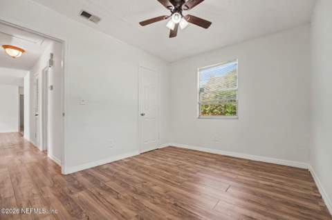 355 Aquarius Concourse, Orange Park FL - photo 7 of 32