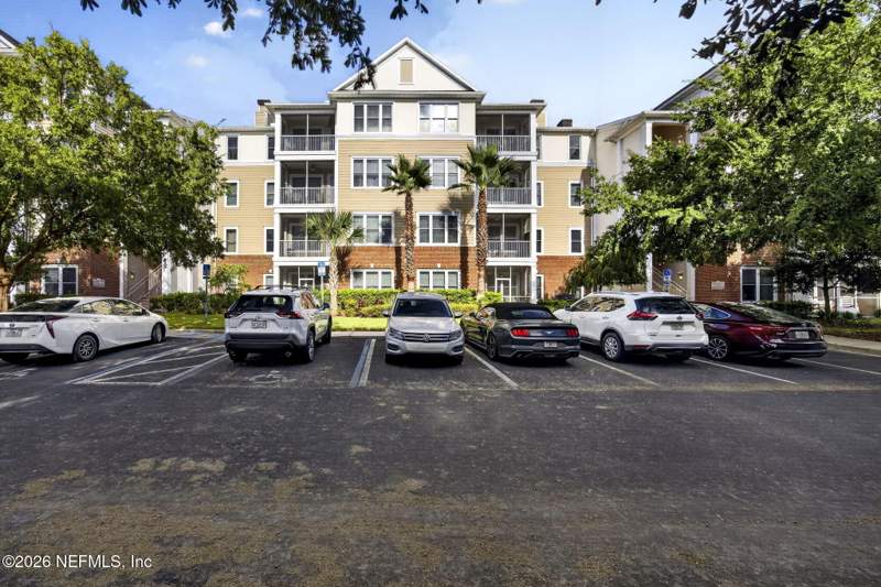 3 bedroom Condominium at 13364 Beach Boulevard #140, Wolf Creek, Jacksonville — photo 2