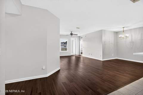 13364 Beach Boulevard #140, Jacksonville FL - photo 7 of 32