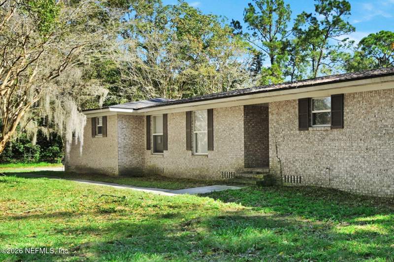 4 bedroom Single Family Residence at 13201 Perdue Road, John Broward Grant, Jacksonville — photo 2