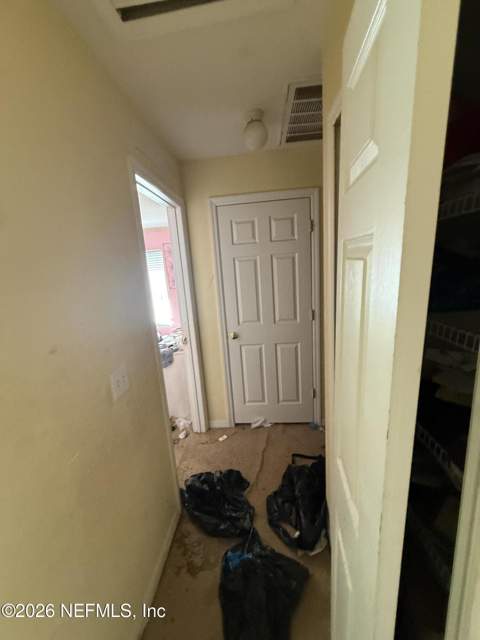 8772 Merseyside Avenue, Jacksonville FL - photo 16 of 29