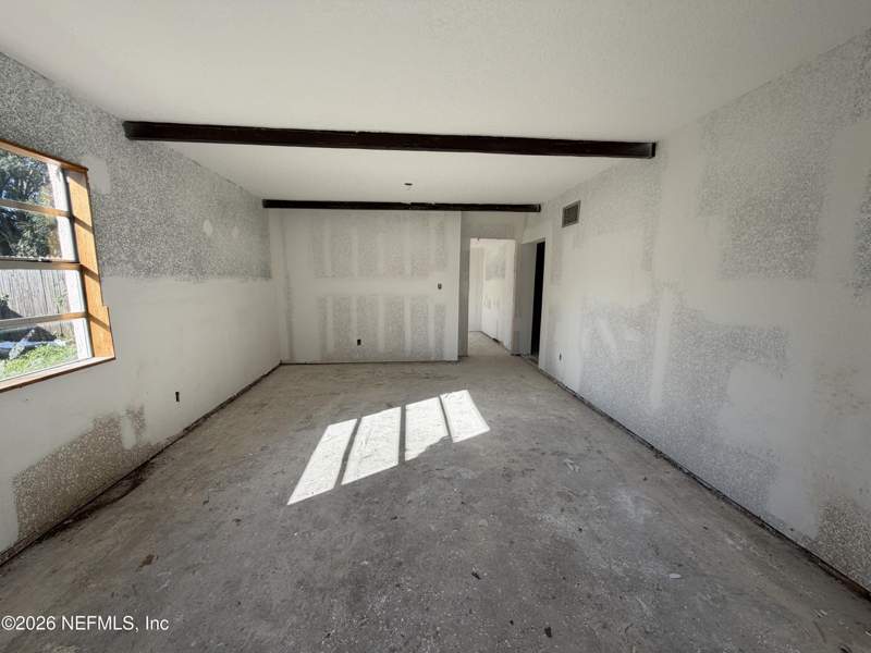 4 bedroom Single Family Residence at 9813 Buncome Road, Southside Estates, Jacksonville — photo 3