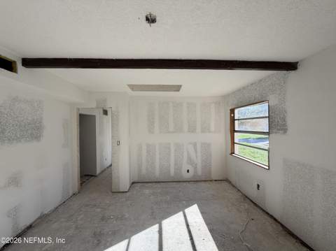 9813 Buncome Road, Jacksonville FL - photo 6 of 21