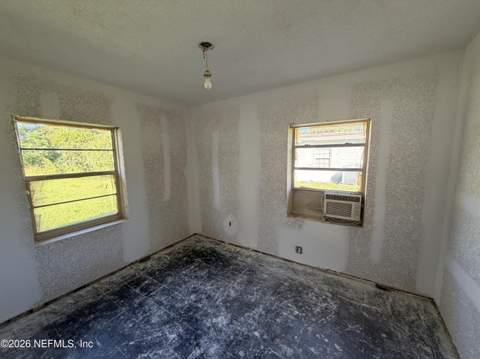 9813 Buncome Road, Jacksonville FL - photo 18 of 21