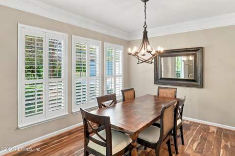 8337 Copperwood Lane, Jacksonville FL - photo 9 of 41