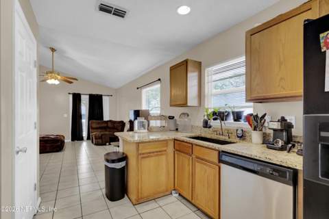 1504 Forbes Street, Green Cove Springs FL - photo 12 of 25