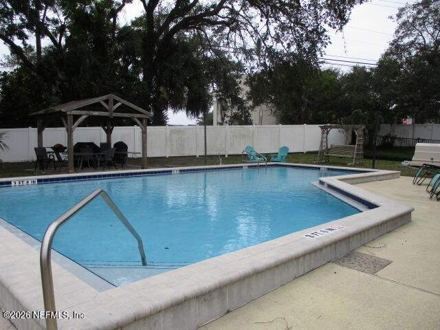 2 bedroom Condominium at 1307 River Hills Circle #17, River Hills, Jacksonville — photo 5