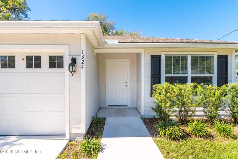 3 bedroom Single Family Residence at 1324 Fairfax Street, College Park, Jacksonville — photo 3
