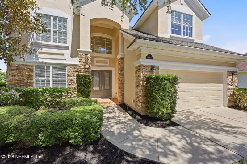 4 bedroom Single Family Residence at 9937 Watermark Lane, Deercreek Cc, Jacksonville — photo 2