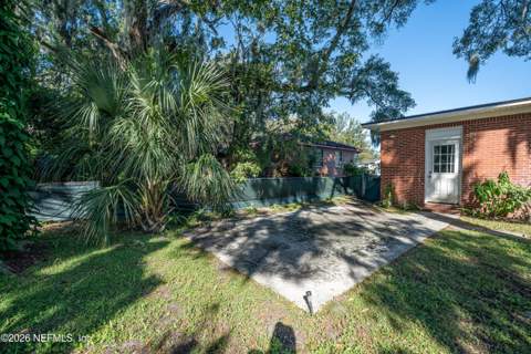 6334 Cherry Laurel Drive, Jacksonville FL - photo 19 of 30