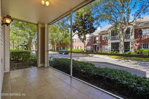 10901 Burnt Mill Road #304, Jacksonville FL - photo 9 of 53