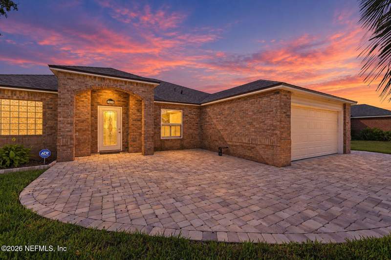 4 bedroom Single Family Residence at 13136 Quincy Bay Drive, Johns Creek, Jacksonville — photo 3