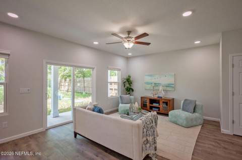 8654 Crystalline Lane, Jacksonville FL - photo 6 of 25