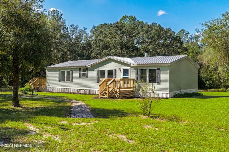 3 bedroom Manufactured Home at 6764 Gilda Court, Oak Ridge Woodlands, Keystone Heights — photo 5