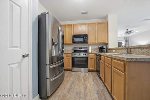 6057 Bartram Village Drive, Jacksonville FL - photo 8 of 27