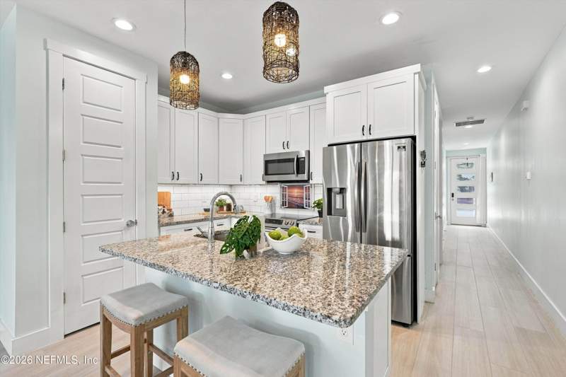 4 bedroom Townhouse at 723 12th Avenue, Oceanside Park, Jacksonville Beach — photo 3