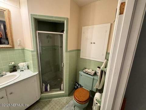 1801 Valencia Drive, Jacksonville FL - photo 18 of 35