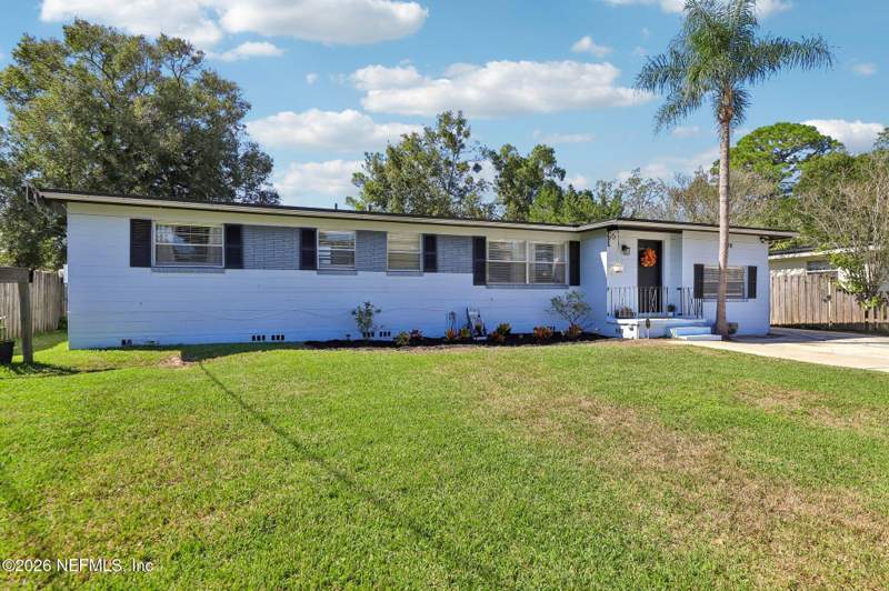 4 bedroom Single Family Residence at 2136 W Nathan Drive, Sans Souci, Jacksonville — photo 4