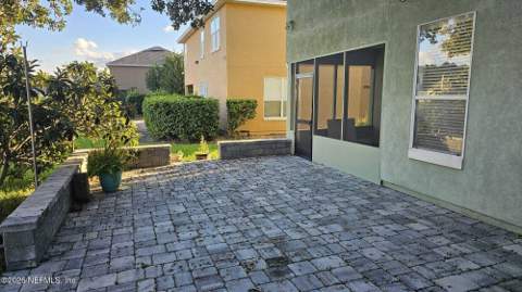 12519 Sunchase Drive, Jacksonville FL - photo 9 of 37