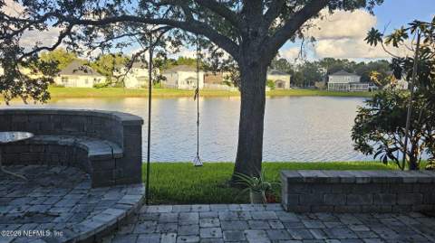 12519 Sunchase Drive, Jacksonville FL - photo 10 of 37