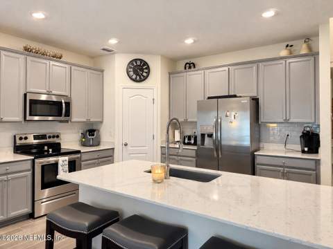 1690 Pottsburg Point Drive, Jacksonville FL - photo 9 of 20
