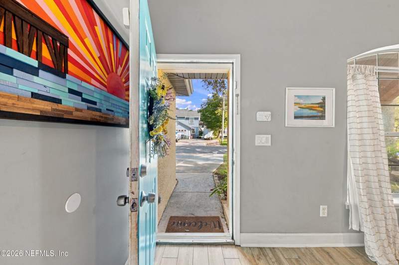 3 bedroom Single Family Residence at 660 Main Street, Atlantic Beach, Atlantic Beach — photo 5