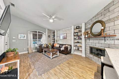 660 Main Street, Atlantic Beach FL - photo 9 of 46