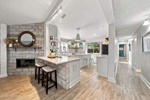660 Main Street, Atlantic Beach FL - photo 10 of 46