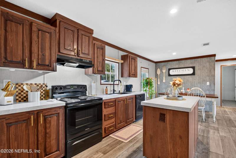 3 bedroom Mobile Home at 7710 County Road 208, St. Augustine, St. Augustine — photo 4
