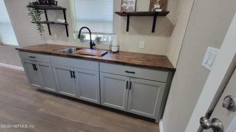 1741 Tyler Street, Jacksonville FL - photo 7 of 28