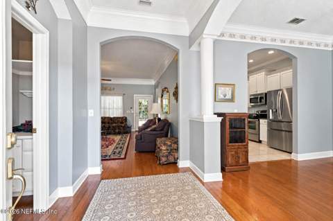 10255 Hamlet Glen Drive, Jacksonville FL - photo 13 of 44