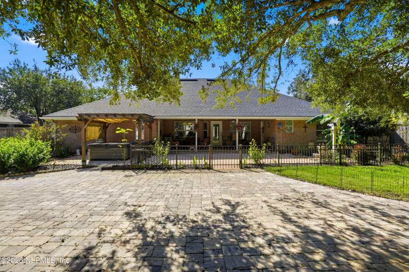 4 bedroom Single Family Residence at 10255 Hamlet Glen Drive, The Hamlet, Jacksonville — photo 4