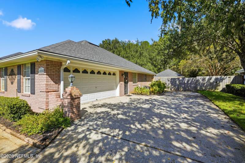 4 bedroom Single Family Residence at 10255 Hamlet Glen Drive, The Hamlet, Jacksonville — photo 5