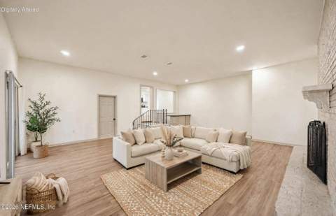 6910 Cartier Circle, Jacksonville FL - photo 18 of 53