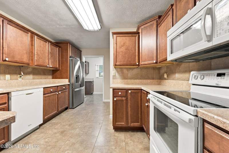 3 bedroom Single Family Residence at 5504 Sabena Road, Santa Monica, Jacksonville — photo 3