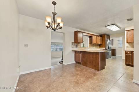 5504 Sabena Road, Jacksonville FL - photo 7 of 35