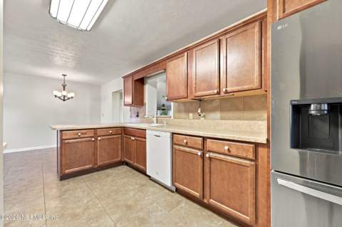 5504 Sabena Road, Jacksonville FL - photo 10 of 35