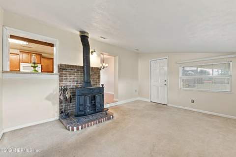 5504 Sabena Road, Jacksonville FL - photo 15 of 35