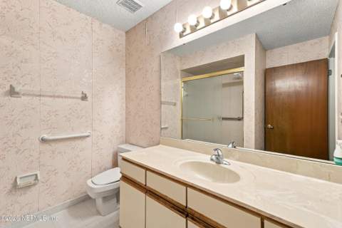 7821 Fawn Brook Circle, Jacksonville FL - photo 13 of 25
