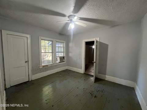 652 Fern Street, Jacksonville FL - photo 12 of 22