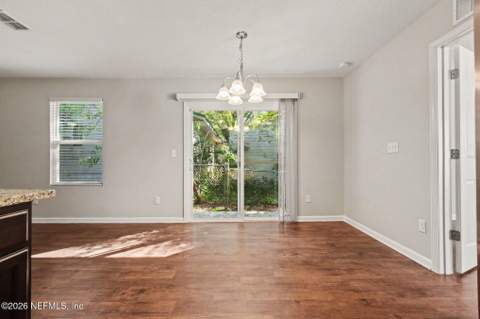 5314 Alpha Avenue, Jacksonville FL - photo 7 of 15