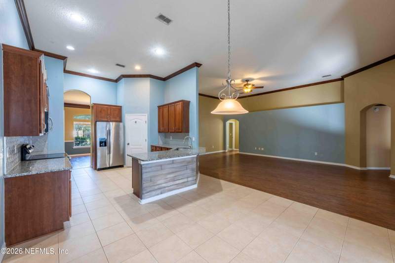 4 bedroom Single Family Residence at 610 Wakeview Drive, Worthington Oaks, Orange Park — photo 5