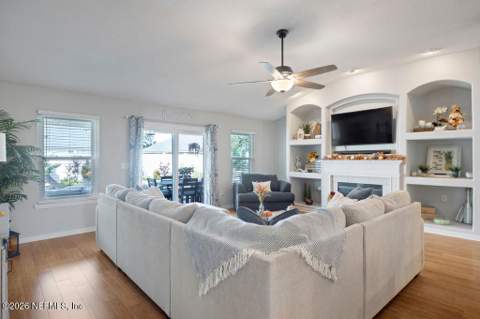2438 Bentwater Drive, Jacksonville FL - photo 6 of 64