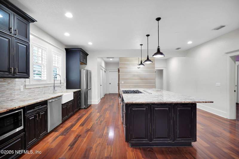 3 bedroom Single Family Residence at 2762 Downing Street, New Riverside, Jacksonville — photo 4