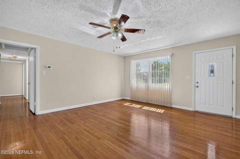 6531 Greenfern Lane, Jacksonville FL - photo 10 of 39