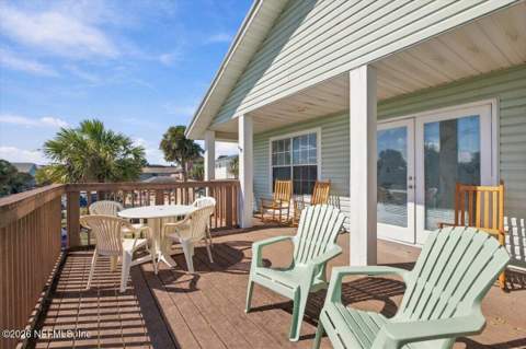 136 Bowles Street, Neptune Beach FL - photo 7 of 34