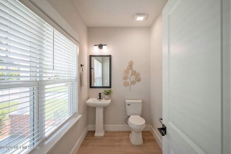 4 bedroom Single Family Residence at 1524 Nicholson Road, St Nicholas Park, Jacksonville — photo 4