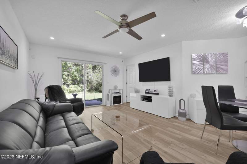 3 bedroom Townhouse at 1515 Vineland Circle #A, Autumn Glen, Fleming Island — photo 3