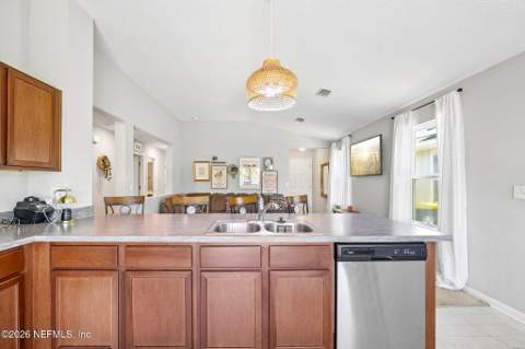1839 Maxine Branch Way, Jacksonville FL - photo 17 of 39