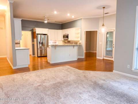 3863 Schoenwald Lane, Jacksonville FL - photo 13 of 36